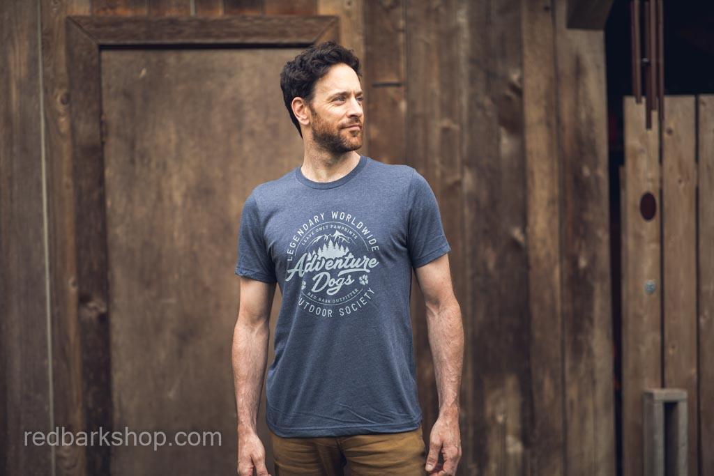 Trail and adventure dogs navy tshirt with garibaldi mountain